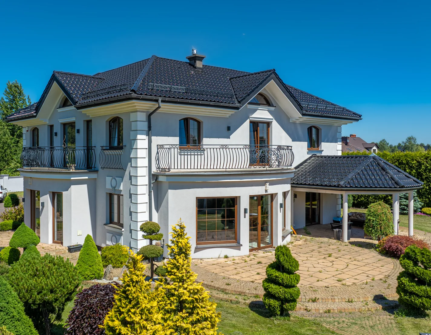 Rezydencja Longevity House Silesia w Świerczyńcu z ogrodem