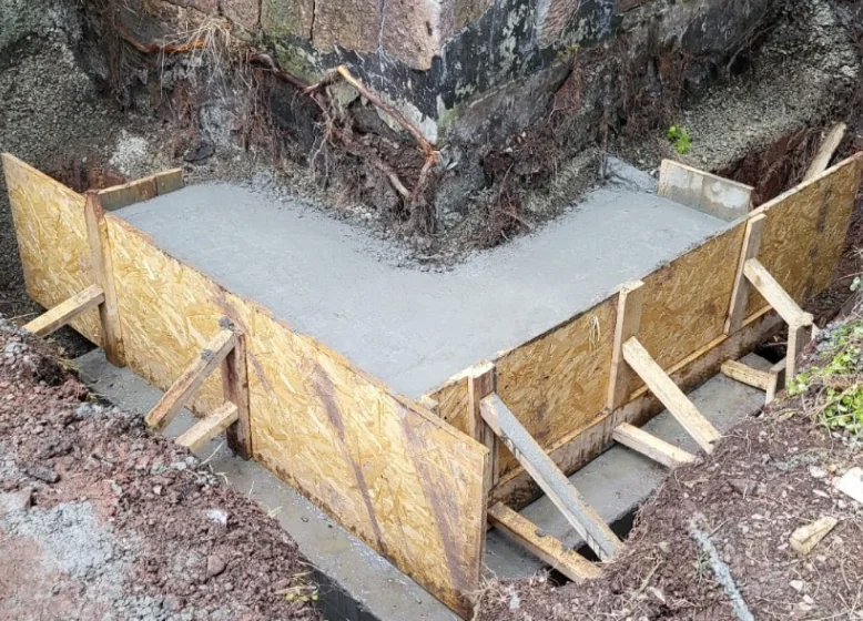 Wzmacnianie fundamentów pod tarasem